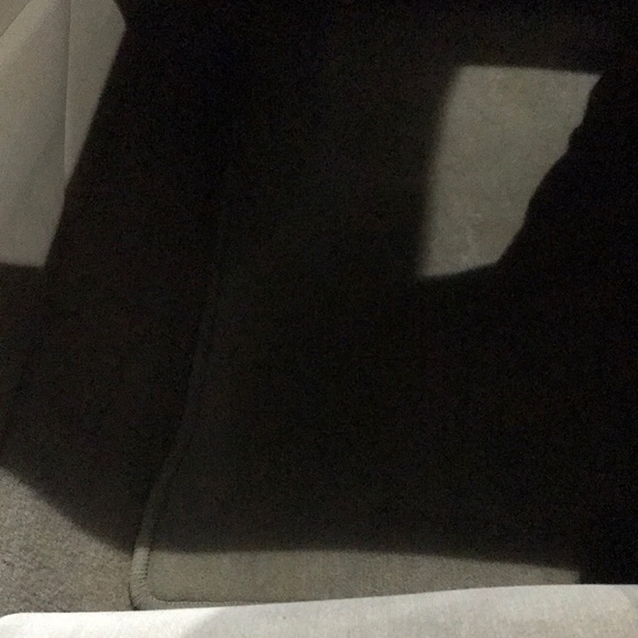 Meet your Posher, Hannah - Picture 1 of 1